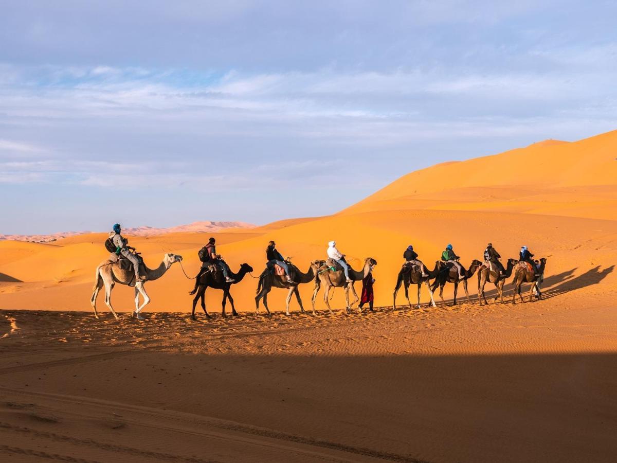 Отель Luxury Camp Of Dar Morocco Мерзуга Экстерьер фото