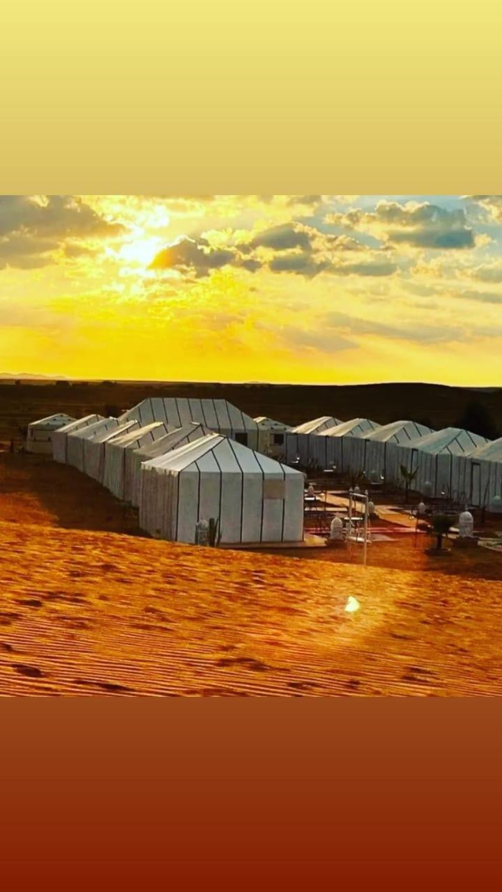 Отель Luxury Camp Of Dar Morocco Мерзуга Экстерьер фото