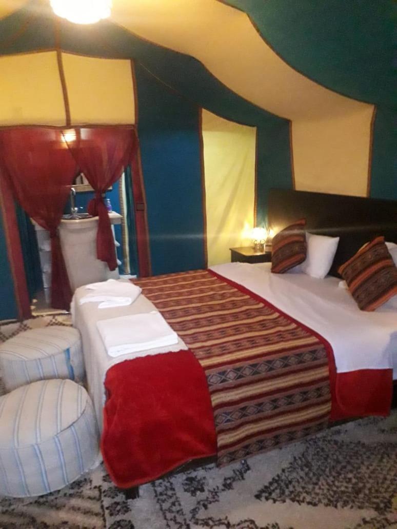 Отель Luxury Camp Of Dar Morocco Мерзуга Экстерьер фото