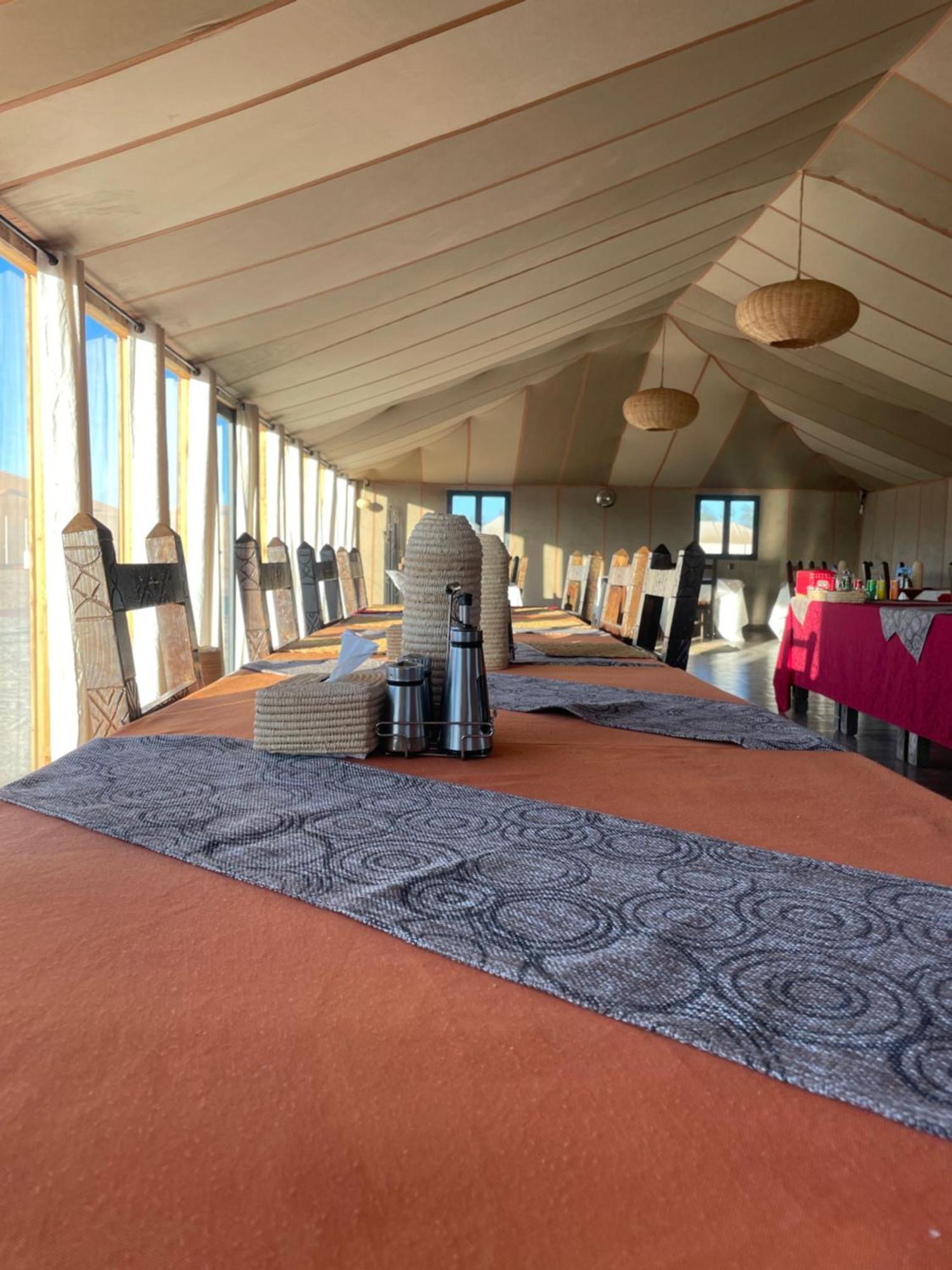 Отель Luxury Camp Of Dar Morocco Мерзуга Экстерьер фото